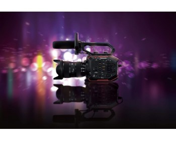 Panasonic AU-EVA1 Compact 5.7K Super 35mm Cinema Camera EF