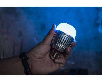 Aputure B7C 7W RGBWW LED Smart Bulb