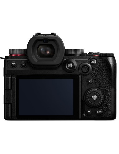 Panasonic Lumix S5 II con obiettivo 20-60mm f/3.5-5.6