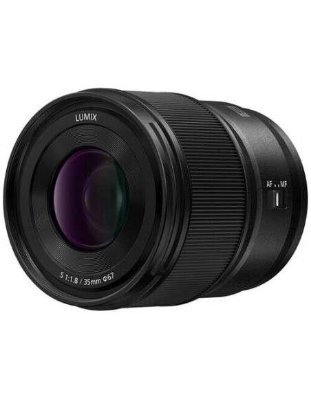 Panasonic Lumix S 35mm f/1.8 Panasonic Lumix S 35mm f/1.8