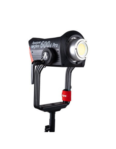 Aputure LS 600d Pro Light Storm Daylight LED...