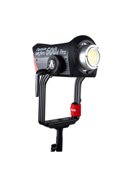 Aputure LS 600d Pro Light Storm Daylight LED Light (V-Mount)