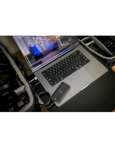 SanDisk Professional 1TB PRO-G40 SSD Thunderbolt 3 Portable SSD
