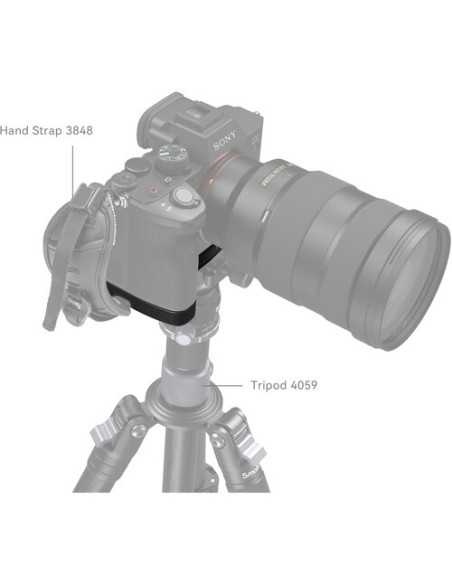 SmallRig 3666B Bottom Mount Plate for Sony a7R V & a7 IV