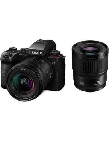 Panasonic Lumix S5 II + 20-60mm f/3.5-5.6 +...