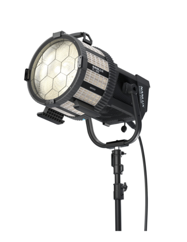 Nanlux FL-35E Lente Fresnel motorizzata da 15-46°