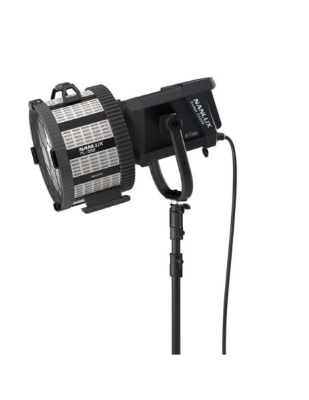 Nanlux FL-35E Lente Fresnel motorizzata da 15-46°