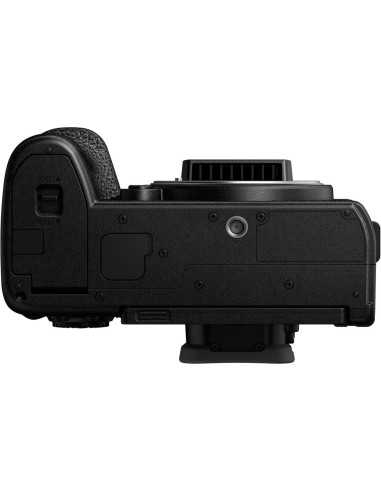 Panasonic Lumix S5 IIX + 20-60mm F3.5-5.6 OIS