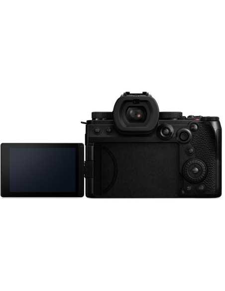 Panasonic Lumix S5 IIX + 20-60mm F3.5-5.6 OIS