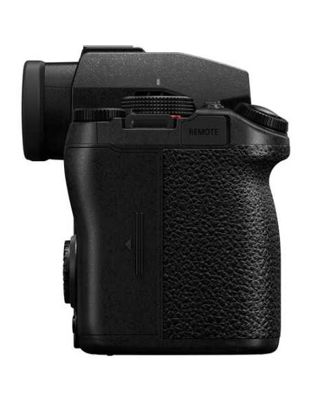 Panasonic Lumix S5 IIX + 20-60mm F3.5-5.6 OIS