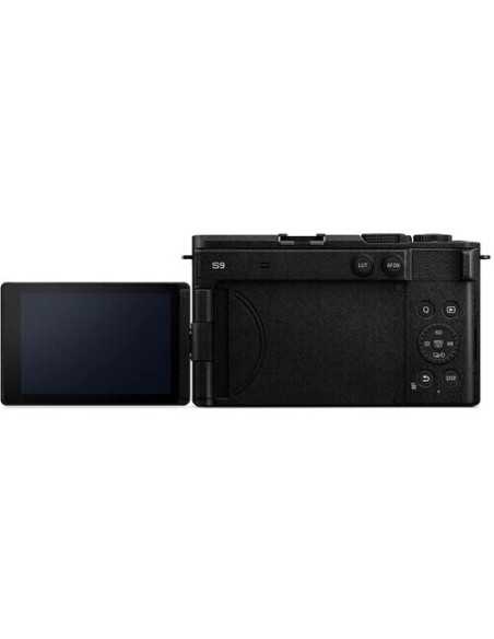 Panasonic Lumix S9 Jet Black + 18-40mm f/4.5-6.3