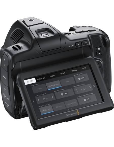 Blackmagic Design Bundle Pocket Cinema Camera 6K Pro (Canon EF) + Battery Pro Grip + Pro EVF