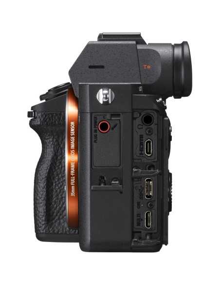 Sony a7 III Mirrorless Camera with 28-70mm f/3.5-5.6 Lens