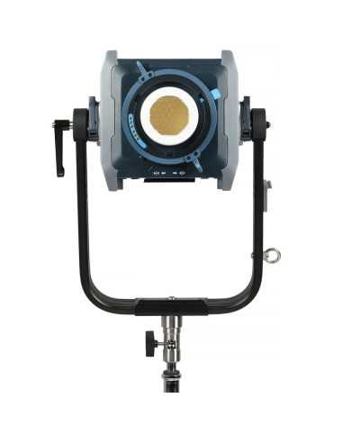 Nanlux Evoke 600C LED Full-color Spot Light con...