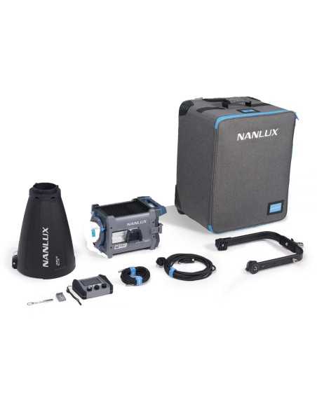 Nanlux Evoke 600C LED Full-color Spot Light con trolley case