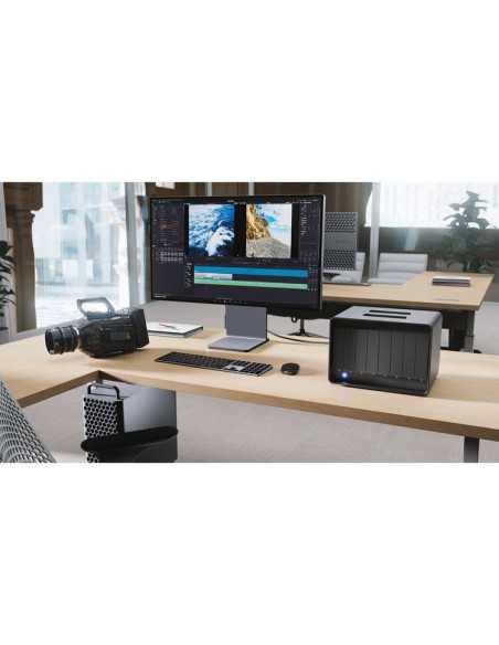 LaCie 8big Pro 5 Thunderbolt 5 64TB