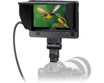 Sony CLM-FHD5 Clip-On 5 Inch Full HD LCD...